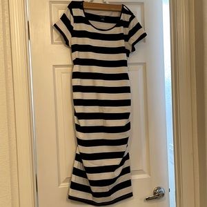 Maternity midi dress